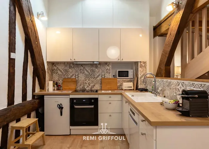 Apartment Le Sejour Honfleurais 3 Duplex With Local Charm Center 4 Guests Honfleur